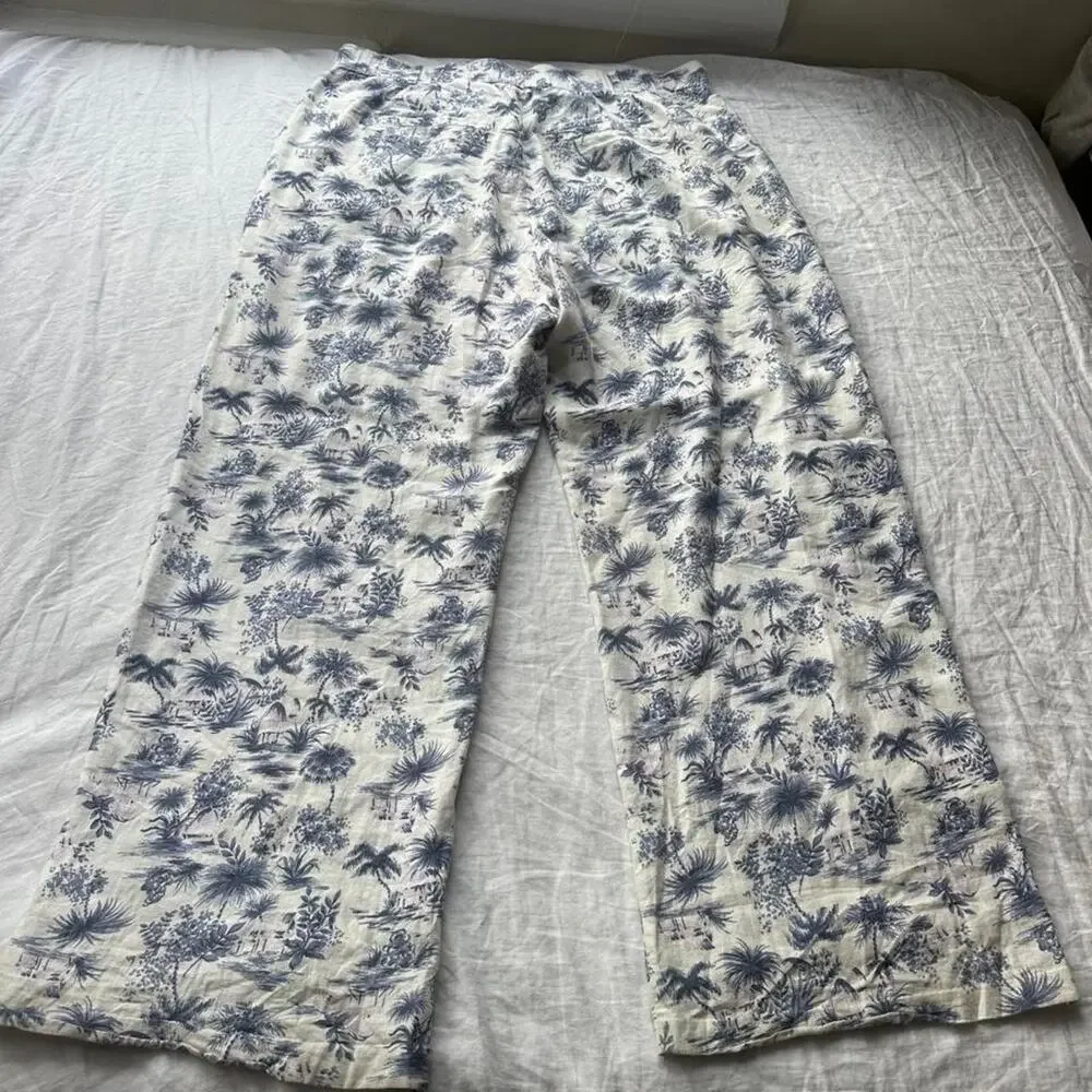 Abercrombie fitch blue floral